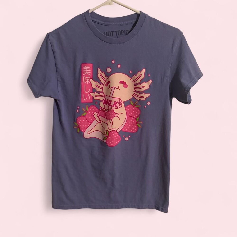 HOT TOPIC T-shirt Unisex S Purple Strawberry Axolotl Milk Kawaii Anime